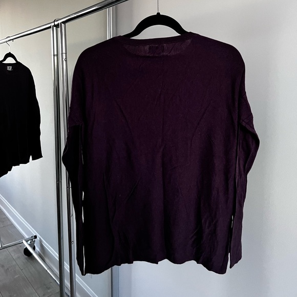 Dark Purple Thin Sweater - Picture 4 of 4